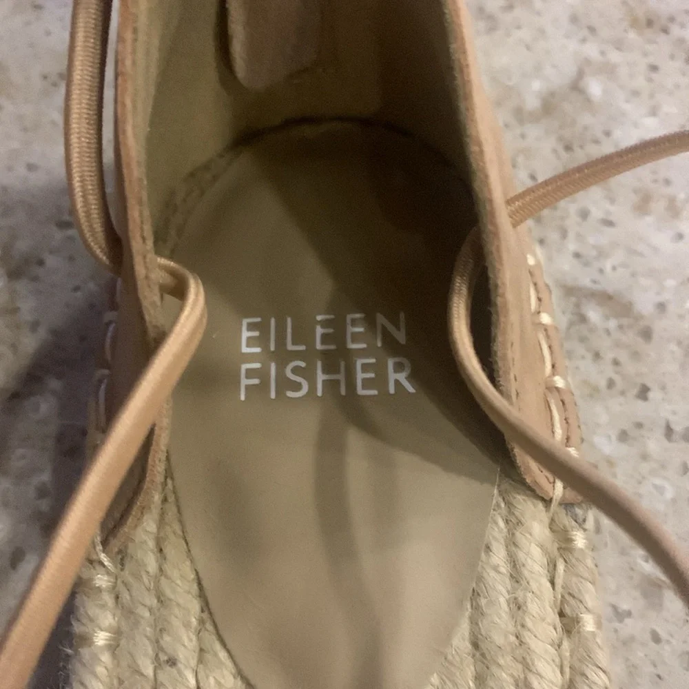 NWOT Eileen Fisher Lee d'Orsay Flat Leather Espadrille Sandals Size 8.5